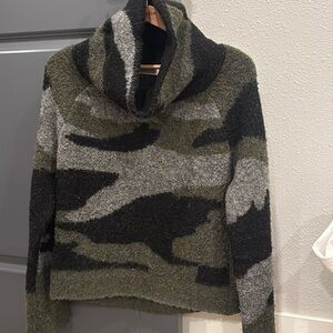 Camouflage sweater